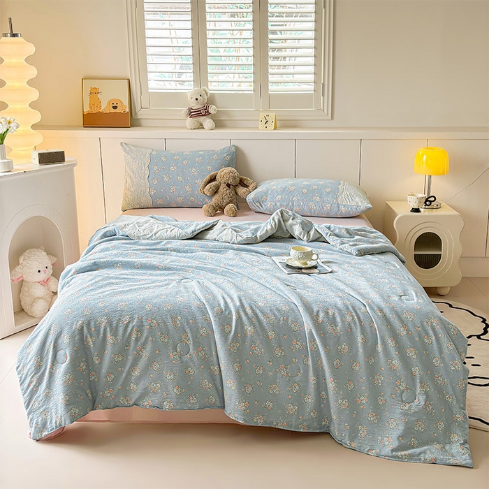 91家纺网 家纺一手货源 找家纺 Mata蔓塔家 2025新款春夏季蕾丝包边夏被三件套四件套 牧夏