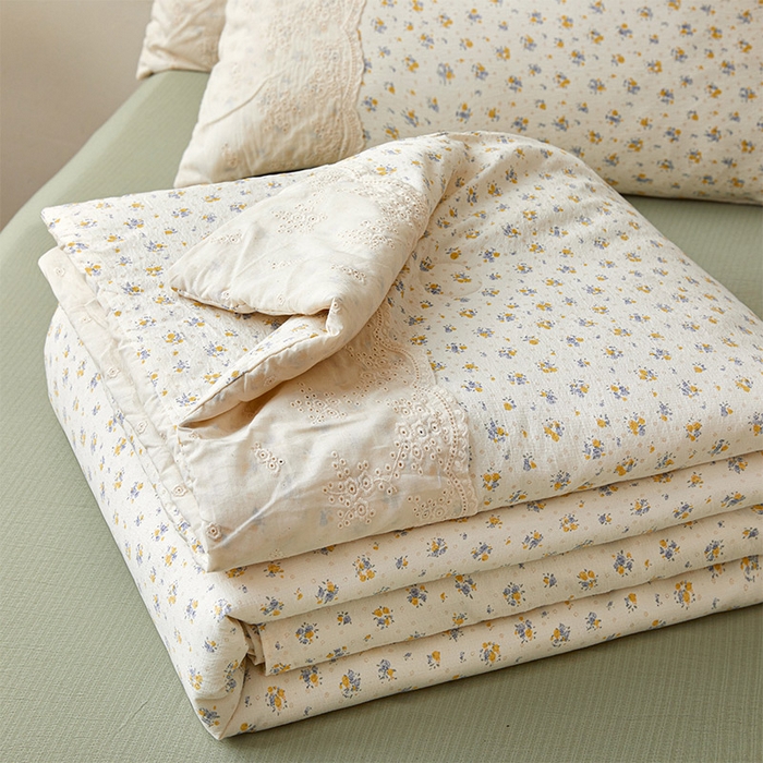 91家纺网 家纺一手货源 找家纺 Mata蔓塔家 2025新款春夏季蕾丝包边夏被三件套四件套 芊眠