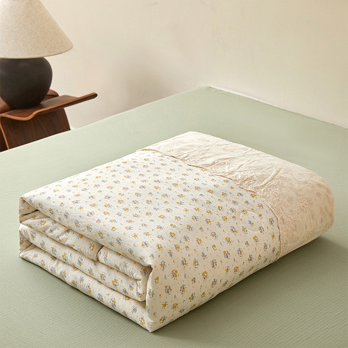 91家纺网 家纺一手货源 找家纺 Mata蔓塔家 2025新款春夏季蕾丝包边夏被三件套四件套 芊眠