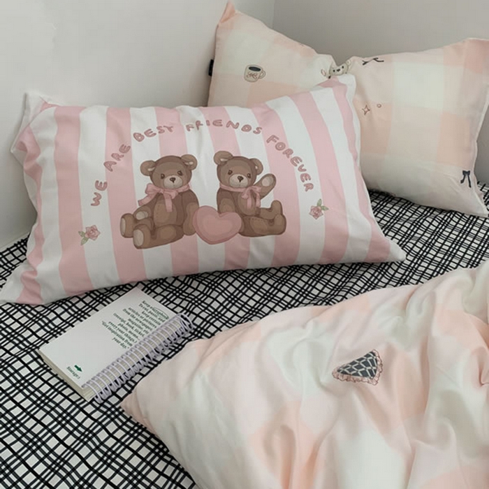 91家纺网 家纺一手货源 找家纺 柚可家居 2024新款40支纯棉活性印花四件套-小熊系列-实拍图第二组 糖果小熊 黑格