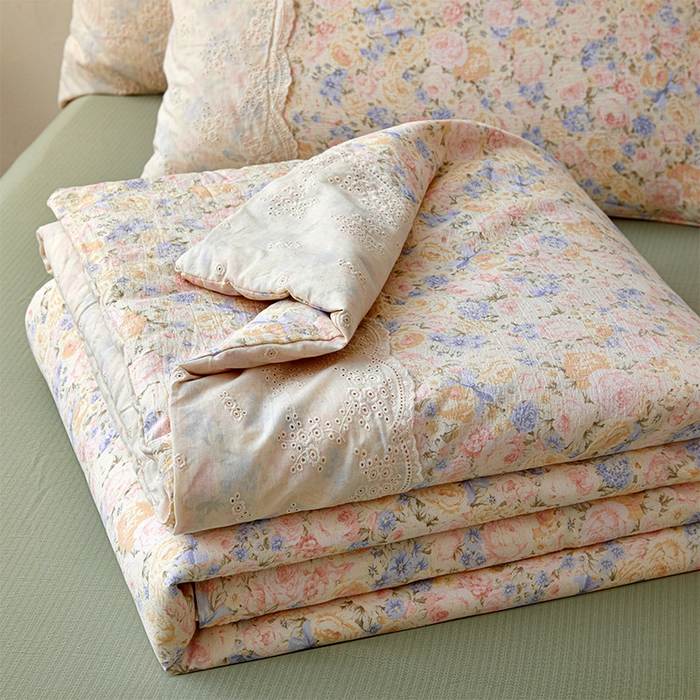 91家纺网 家纺一手货源 找家纺 Mata蔓塔家 2025新款春夏季蕾丝包边夏被三件套四件套 夏末玫瑰