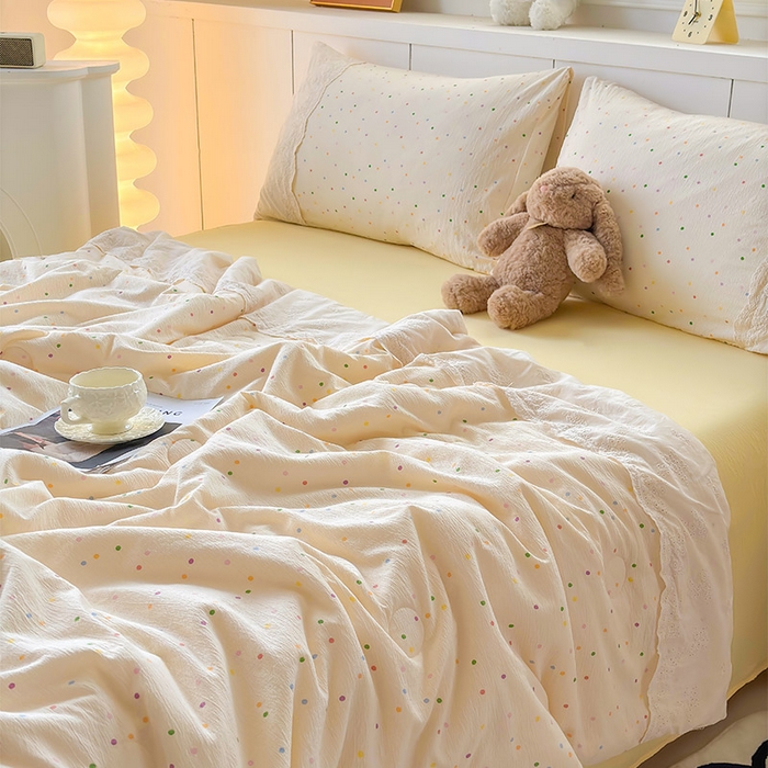 91家纺网 家纺一手货源 找家纺 Mata蔓塔家 2025新款春夏季蕾丝包边夏被三件套四件套 小豆丁