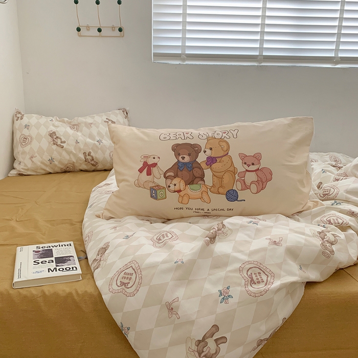 91家纺网 家纺一手货源 找家纺 柚可家居 2024新款40支纯棉活性印花四件套-小熊系列-实拍图第二组 天使小熊 肌理黄