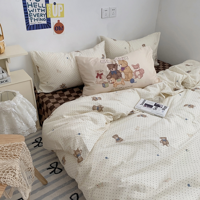 91家纺网 家纺一手货源 找家纺 柚可家居 2024新款40支纯棉活性印花四件套-小熊系列-实拍图第二组 玩具熊乐园 咖格