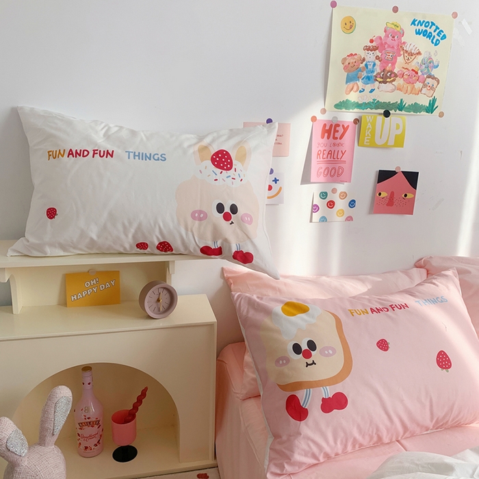 91家纺网 家纺一手货源 找家纺 柚可家居 2024新款定版枕套水洗棉四件套 草莓芝士 粉白+粉