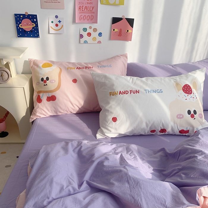 91家纺网 家纺一手货源 找家纺 柚可家居 2024新款定版枕套水洗棉四件套 草莓芝士 粉紫+紫