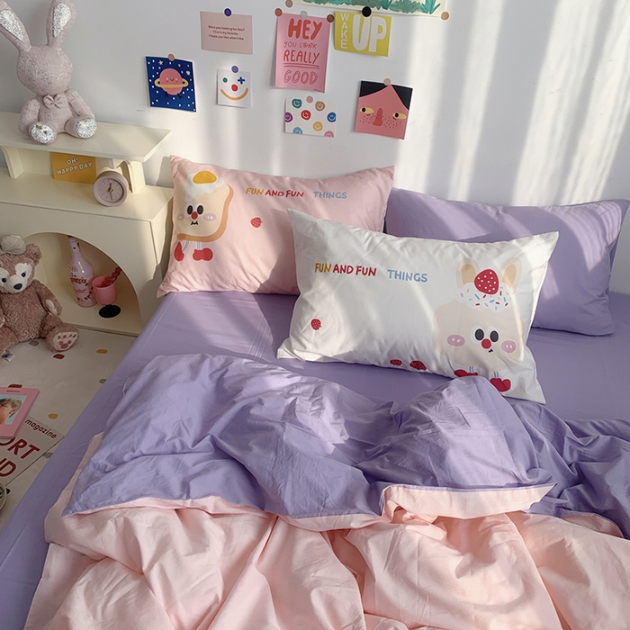 91家纺网 家纺一手货源 找家纺 柚可家居 2024新款定版枕套水洗棉四件套 草莓芝士 粉紫+紫