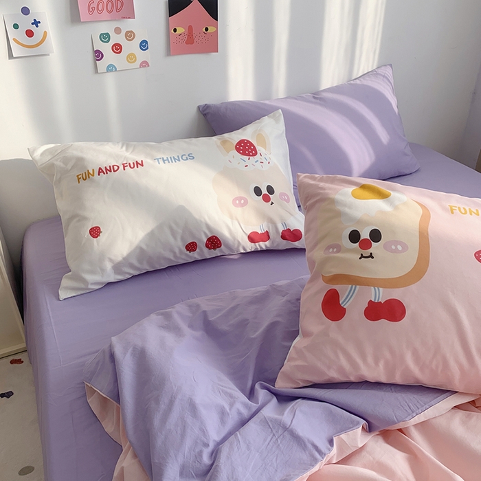 91家纺网 家纺一手货源 找家纺 柚可家居 2024新款定版枕套水洗棉四件套 草莓芝士 粉紫+紫