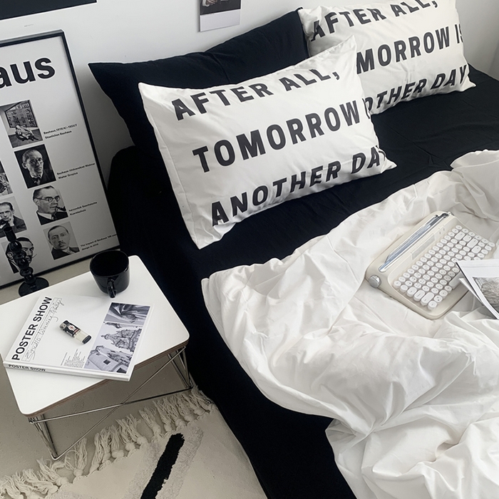 91家纺网 家纺一手货源 找家纺 柚可家居 2024新款定版枕套水洗棉四件套 黑白柏林