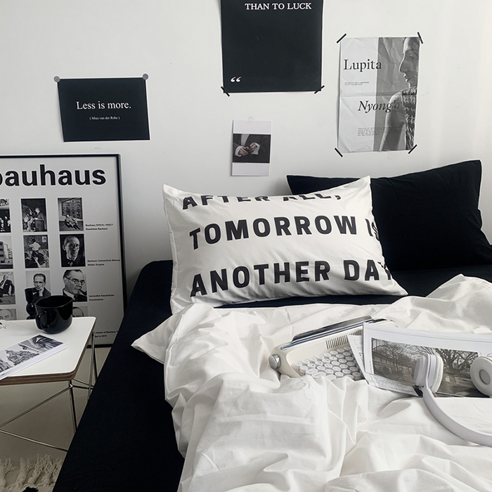 91家纺网 家纺一手货源 找家纺 柚可家居 2024新款定版枕套水洗棉四件套 黑白柏林