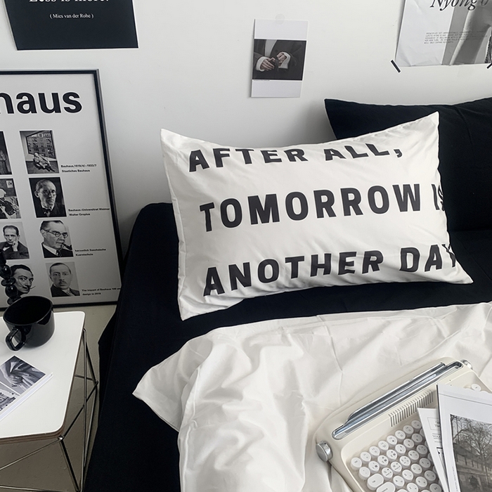 91家纺网 家纺一手货源 找家纺 柚可家居 2024新款定版枕套水洗棉四件套 黑白柏林