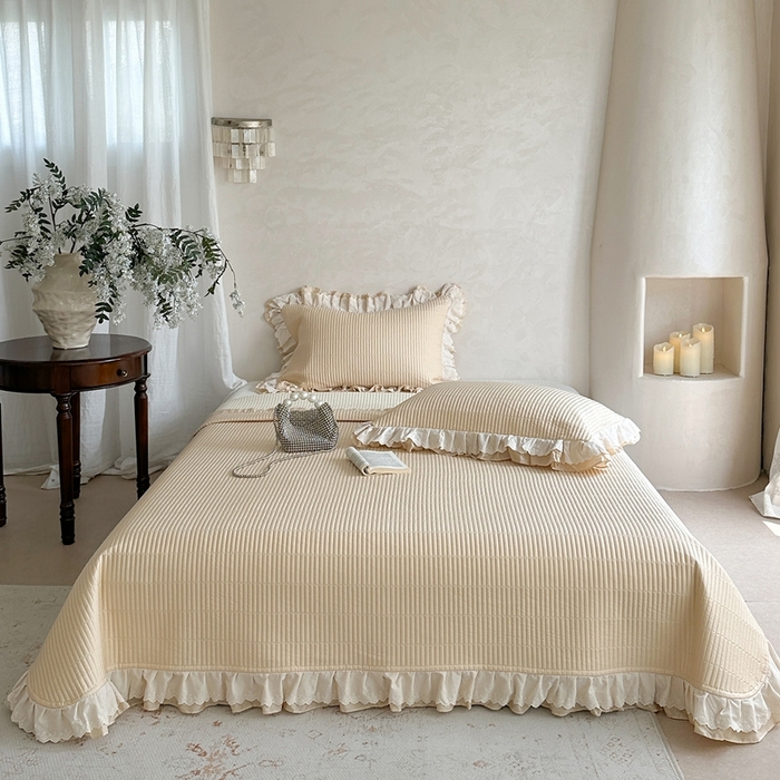 91家纺网 家纺一手货源 找家纺 琳可家居 2025新款轻法系列双层花边100%莱赛尔纤维床盖三件套可搭配同款被套（提供买家秀） 奶油杏