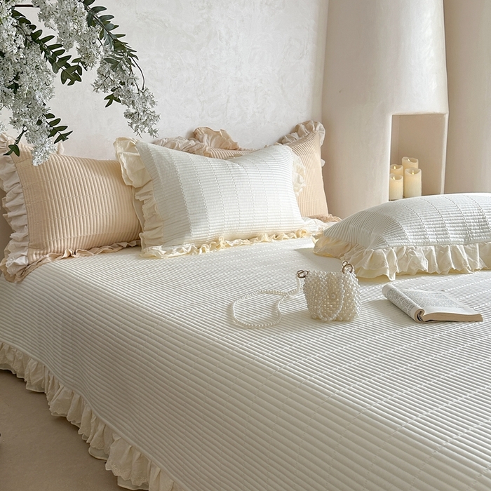 91家纺网 家纺一手货源 找家纺 琳可家居 2025新款轻法系列双层花边100%莱赛尔纤维床盖三件套可搭配同款被套（提供买家秀） 香草白