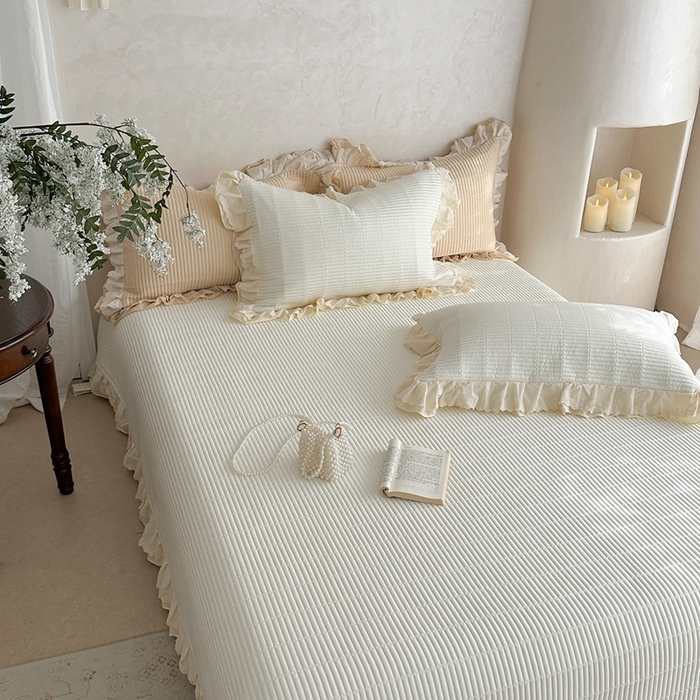 91家纺网 家纺一手货源 找家纺 琳可家居 2025新款轻法系列双层花边100%莱赛尔纤维床盖三件套可搭配同款被套（提供买家秀） 香草白