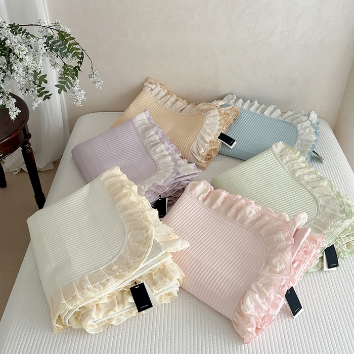 91家纺网 家纺一手货源 找家纺 琳可家居 2025新款轻法系列双层花边100%莱赛尔纤维床盖三件套可搭配同款被套（提供买家秀） 组合图仅供参考