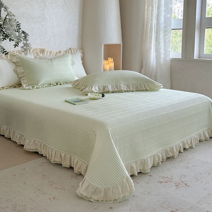 91家纺网 家纺一手货源 找家纺 （总）琳可家居 2025新款轻法系列双层花边100%莱赛尔纤维床盖三件套可搭配同款被套（提供买家秀）