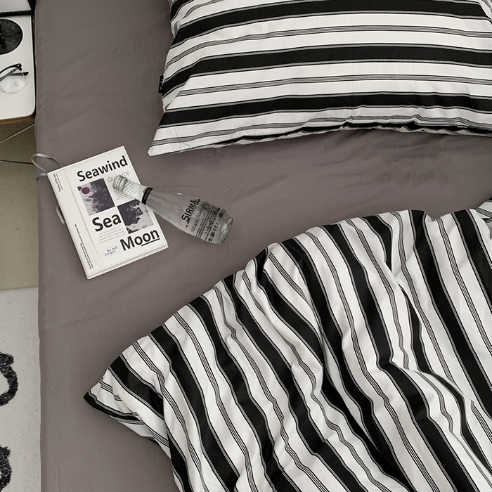 91家纺网 家纺一手货源 找家纺 柚可家居 2024秋季新款40支全棉斜纹四件套-小漫春 爱乐之城