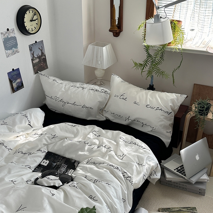 91家纺网 家纺一手货源 找家纺 柚可家居 2024秋季新款40支全棉斜纹四件套-小漫春 英文信 实拍第二组