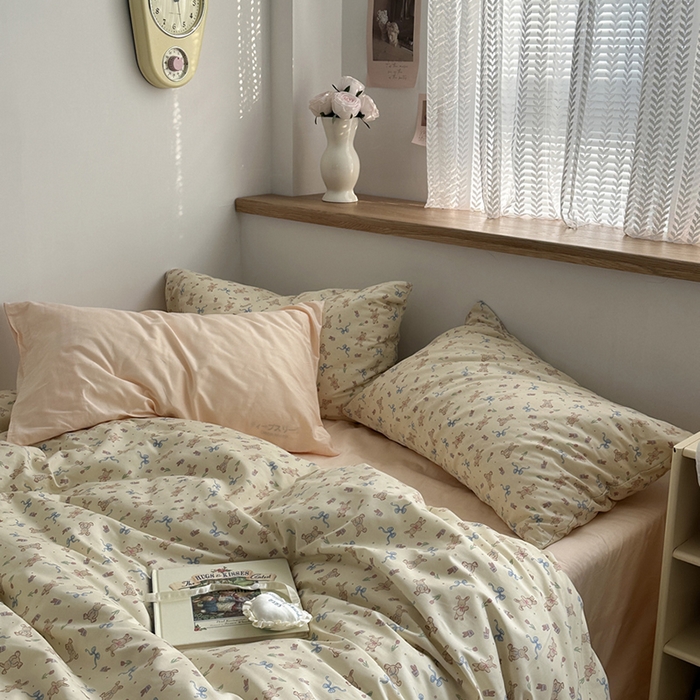 91家纺网 家纺一手货源 找家纺 柚可家居 2024秋季新款40支全棉斜纹四件套-小漫春 贝拉兔兔