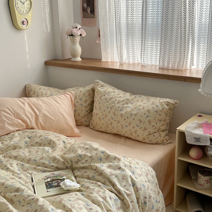 91家纺网 家纺一手货源 找家纺 柚可家居 2024秋季新款40支全棉斜纹四件套-小漫春 贝拉兔兔