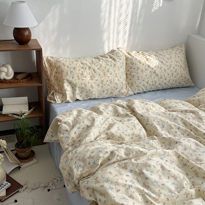 91家纺网 家纺一手货源 找家纺 柚可家居 2024秋季新款40支全棉斜纹四件套-小漫春 恋糖兔兔