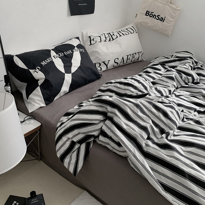 91家纺网 家纺一手货源 找家纺 柚可家居 2024秋季新款40支全棉斜纹四件套-小漫春 第五元素