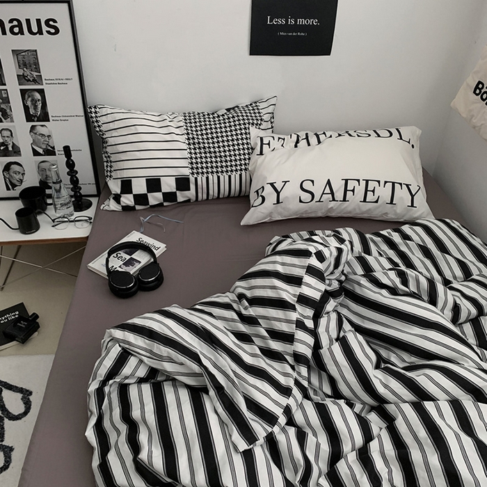 91家纺网 家纺一手货源 找家纺 柚可家居 2024秋季新款40支全棉斜纹四件套-小漫春 天空之城