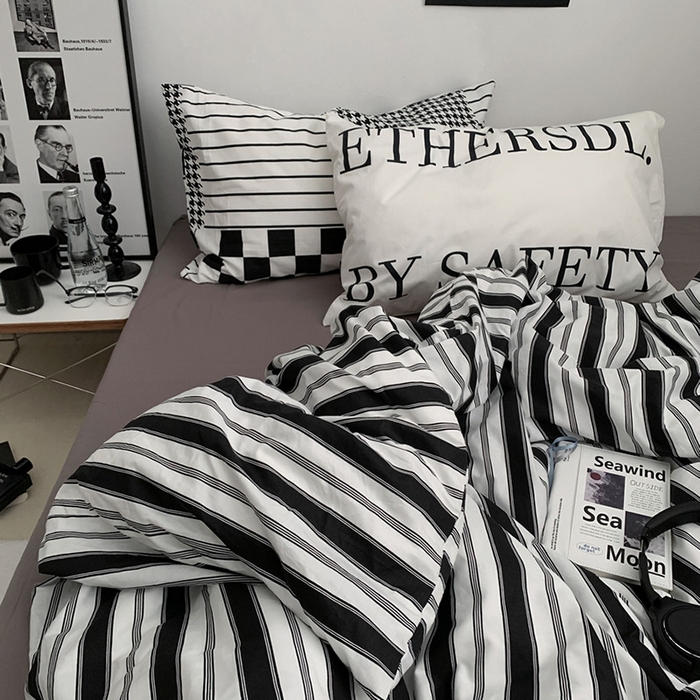 91家纺网 家纺一手货源 找家纺 柚可家居 2024秋季新款40支全棉斜纹四件套-小漫春 天空之城