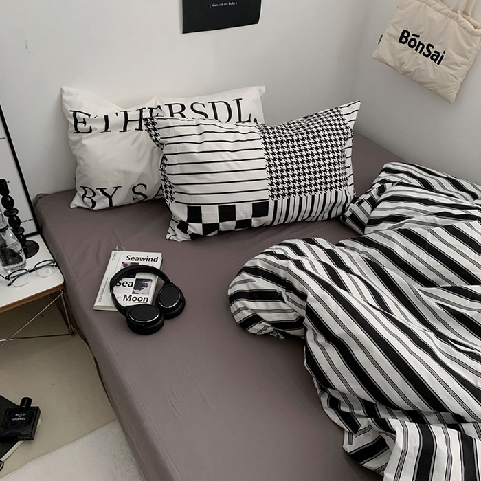 91家纺网 家纺一手货源 找家纺 柚可家居 2024秋季新款40支全棉斜纹四件套-小漫春 天空之城