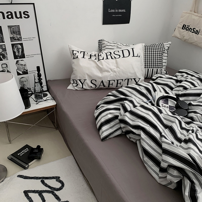 91家纺网 家纺一手货源 找家纺 柚可家居 2024秋季新款40支全棉斜纹四件套-小漫春 天空之城