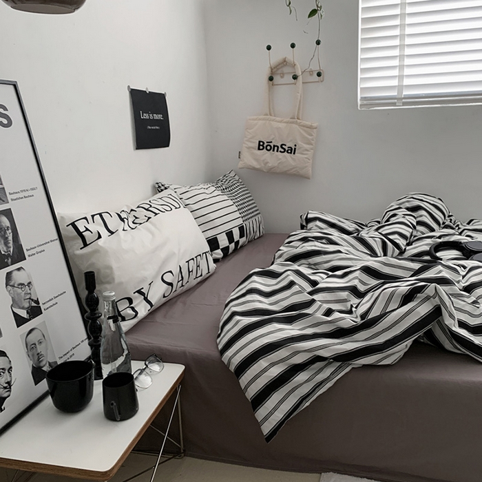 91家纺网 家纺一手货源 找家纺 柚可家居 2024秋季新款40支全棉斜纹四件套-小漫春 天空之城