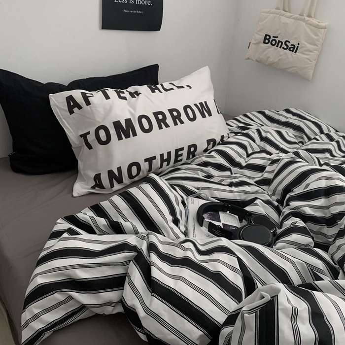 91家纺网 家纺一手货源 找家纺 柚可家居 2024秋季新款40支全棉斜纹四件套-小漫春 午夜巴黎