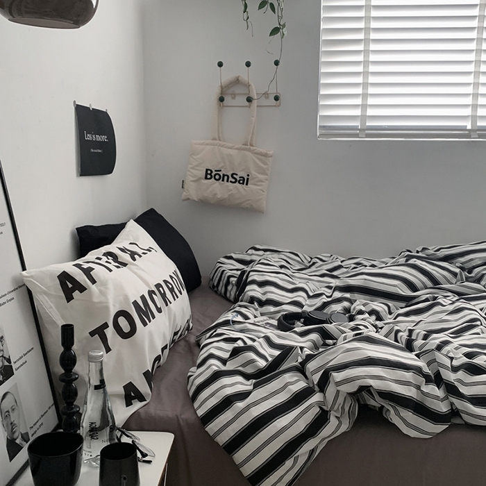 91家纺网 家纺一手货源 找家纺 柚可家居 2024秋季新款40支全棉斜纹四件套-小漫春 午夜巴黎