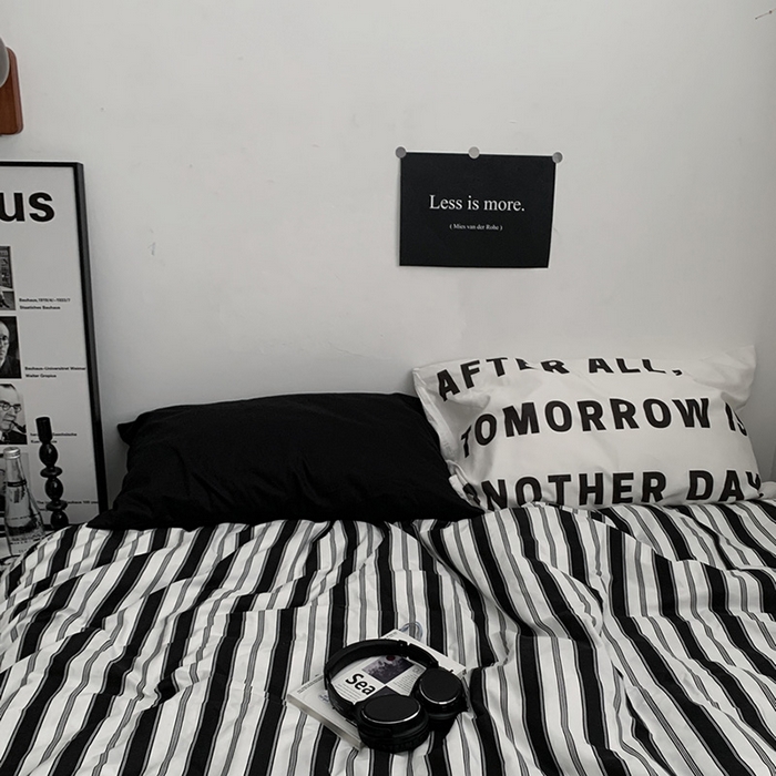 91家纺网 家纺一手货源 找家纺 柚可家居 2024秋季新款40支全棉斜纹四件套-小漫春 午夜巴黎