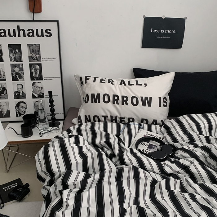 91家纺网 家纺一手货源 找家纺 柚可家居 2024秋季新款40支全棉斜纹四件套-小漫春 午夜巴黎