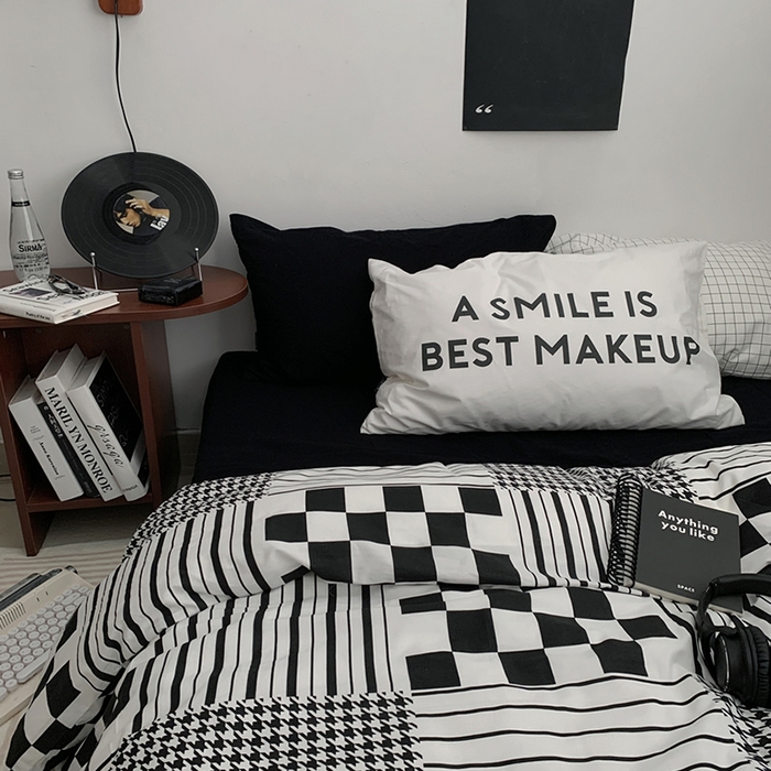 91家纺网 家纺一手货源 找家纺 柚可家居 2024秋季新款40支全棉斜纹四件套-小漫春 棋盘格千鸟格