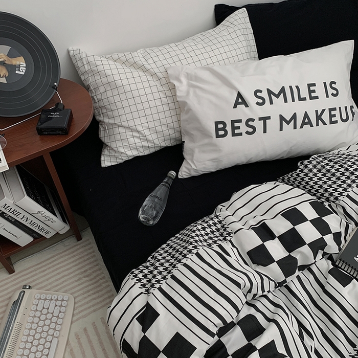 91家纺网 家纺一手货源 找家纺 柚可家居 2024秋季新款40支全棉斜纹四件套-小漫春 棋盘格千鸟格