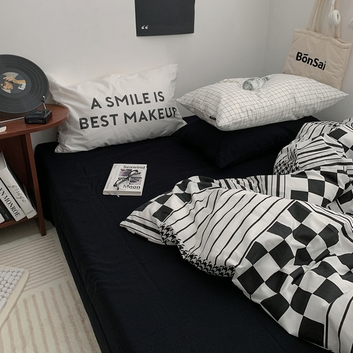 91家纺网 家纺一手货源 找家纺 柚可家居 2024秋季新款40支全棉斜纹四件套-小漫春 棋盘格千鸟格