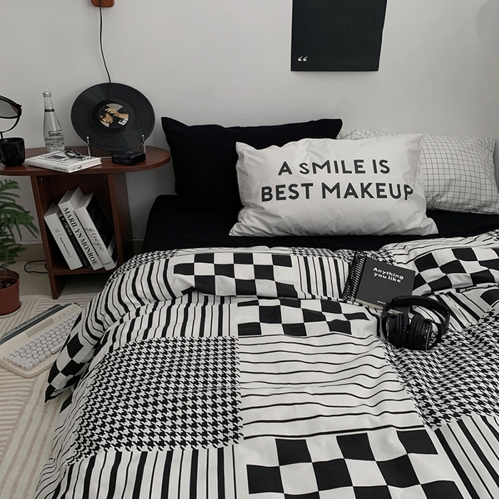 91家纺网 家纺一手货源 找家纺 柚可家居 2024秋季新款40支全棉斜纹四件套-小漫春 棋盘格千鸟格