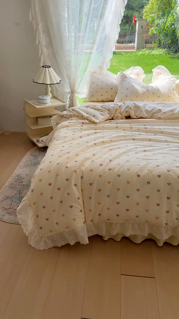 91家纺网 家纺一手货源 找家纺 一比一家纺 2025新款云感皱皱纱花边床裙四件套多功能夏被夏凉被空调被四件套四季通用 苏打薄荷