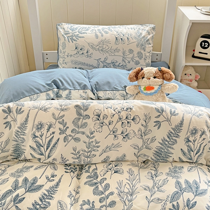 91家纺网 家纺一手货源 找家纺 朵朵家纺2025新款水洗云朵糯糯棉三四件套水洗棉简约风ins风小碎花学生宿舍床被套床单款床笠款三四件套——单被套 恋爱季节