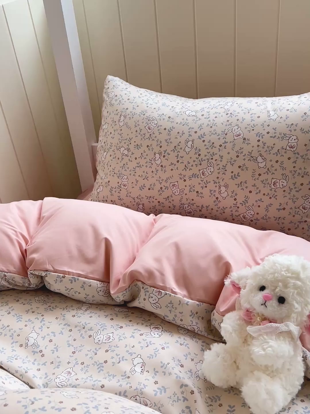 91家纺网 家纺一手货源 找家纺 朵朵家纺2025新款水洗云朵糯糯棉三四件套水洗棉简约风ins风小碎花学生宿舍床被套床单款床笠款三四件套——单被套 - 副本 花丛兔