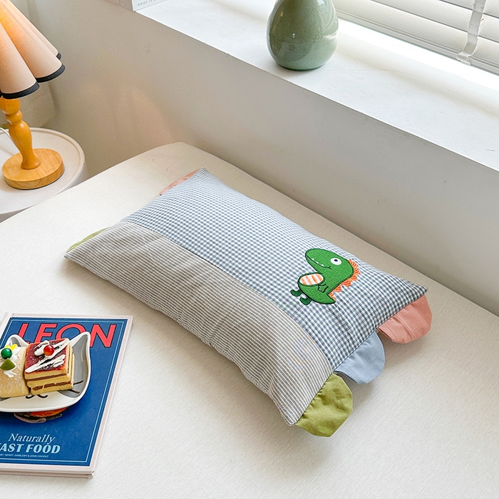 金牛枕芯 2025春夏新款全棉纯棉荞麦枕贴布绣水洗棉儿童枕头枕芯单枕芯 儿童小恐龙-蓝灰小恐龙