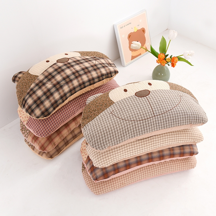 91家纺网 家纺一手货源 找家纺 金牛枕芯 2025新款全棉纯棉俏皮猴荞麦枕儿童枕卡通荞麦枕头直播爆款护颈枕枕头枕芯 组合图（仅展示）