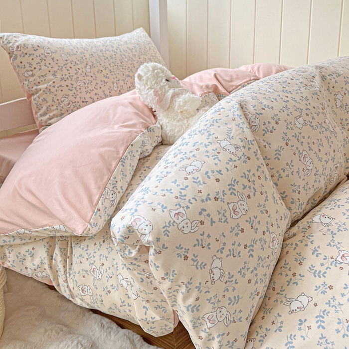 91家纺网 家纺一手货源 找家纺 朵朵2025新款水洗云朵糯糯棉三四件套水洗棉简约风ins风小碎花学生宿舍床被套床单款床笠款三四件套花丛兔