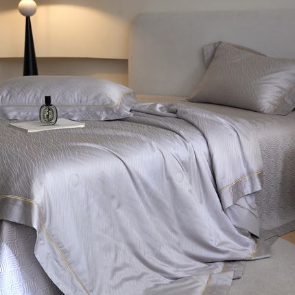 91家纺网 家纺一手货源 找家纺 榻尚家居 2024秋冬新品 加厚保暖牛奶婴肤绒 云貂绒四件套 水貂绒-棕咖