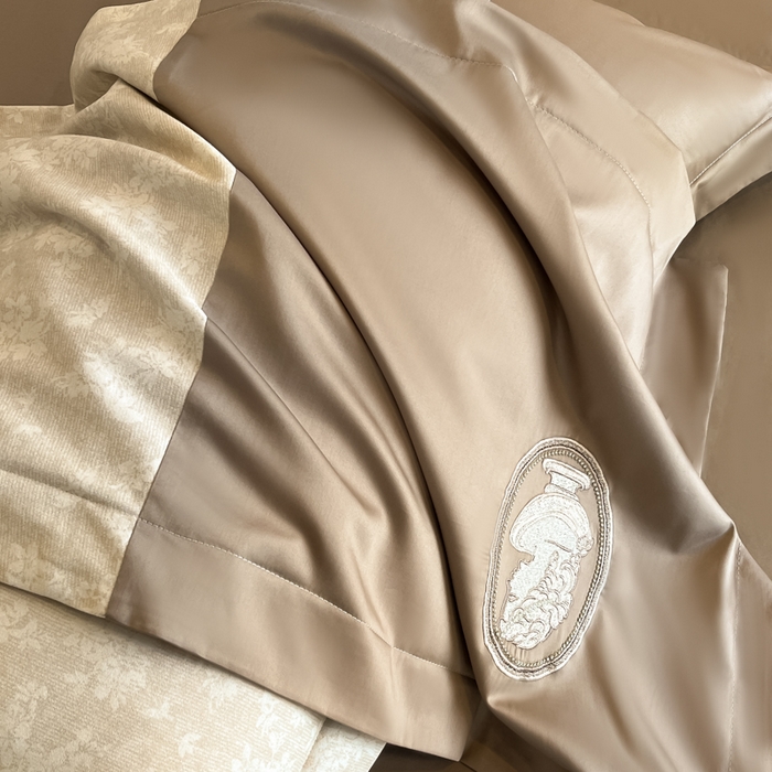 91家纺网 家纺一手货源 找家纺 （总）苏美 2025新款全棉肌理纹绣花四件套-香榭