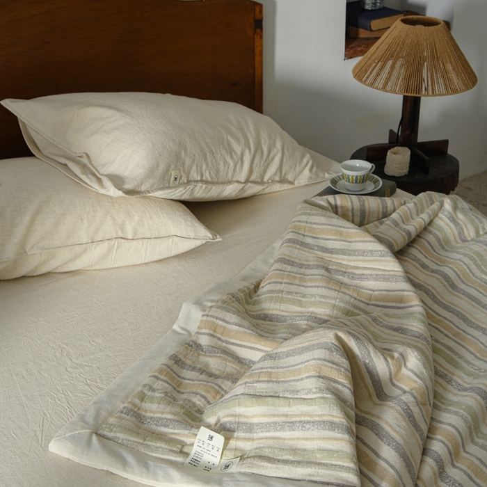 91家纺网 家纺一手货源 找家纺 简家居 2025新款简约亲肤夏被夏凉被空调被 旧日告白-草绿