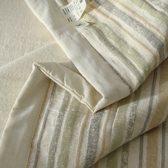 91家纺网 家纺一手货源 找家纺 简家居 2025新款简约亲肤夏被夏凉被空调被 旧日告白-草绿