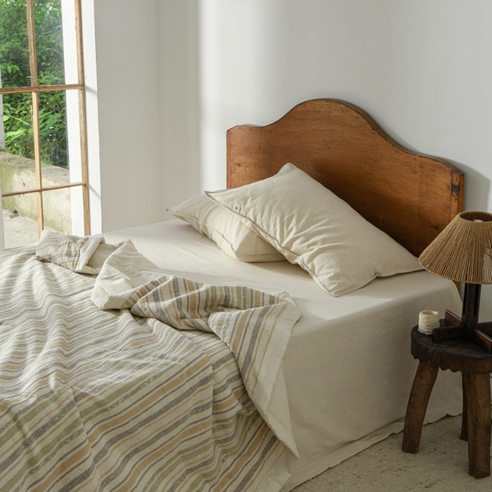 91家纺网 家纺一手货源 找家纺 简家居 2025新款简约亲肤夏被夏凉被空调被 旧日告白-草绿